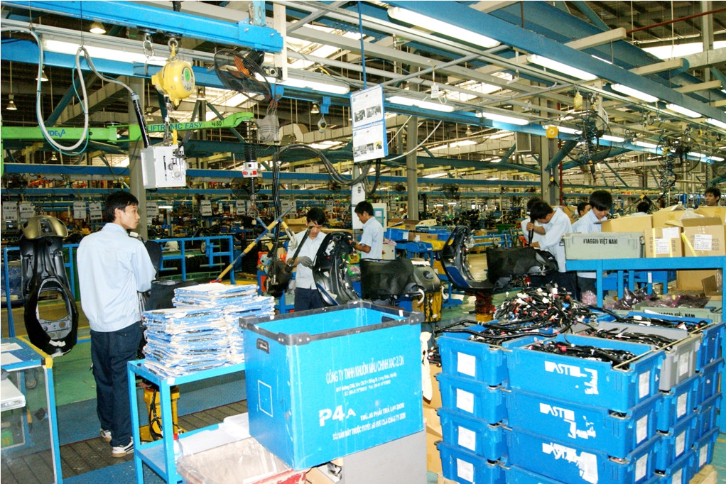 Bên trong khu vực lắp ráp