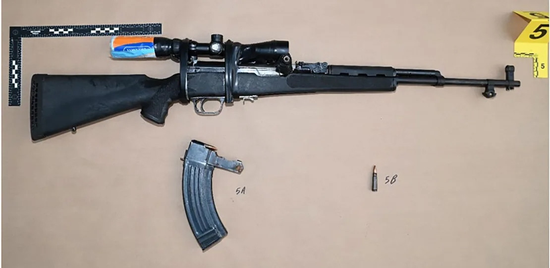 Chi tiết mới gây sốc về vụ ám sát hụt ông Trump - Hình 3 Chi tiet moi gay soc ve vu am sat hut ong Trump-Hinh-3