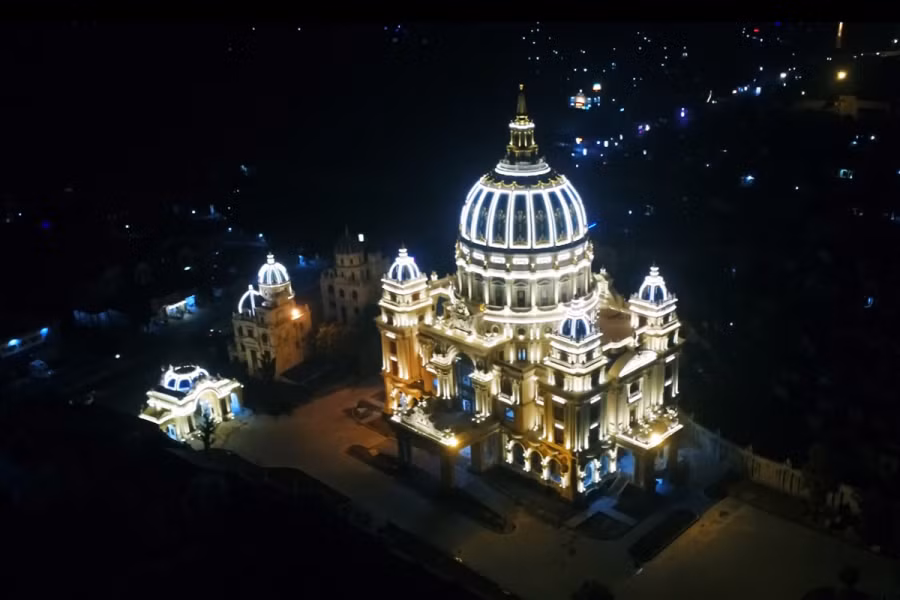 Ngam cung dien nghin ty cua dai gia Ninh Binh, long lanh nhu co tich-Hinh-5