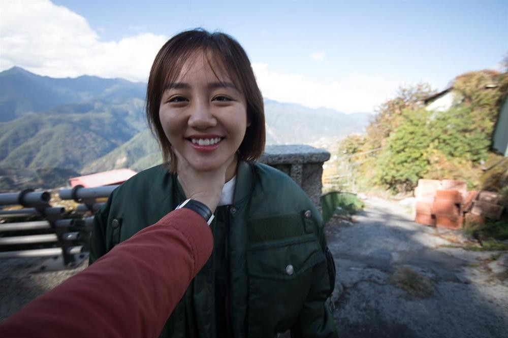 Van Mai Huong di du lich voi ban trai giua mua dich Covid-19