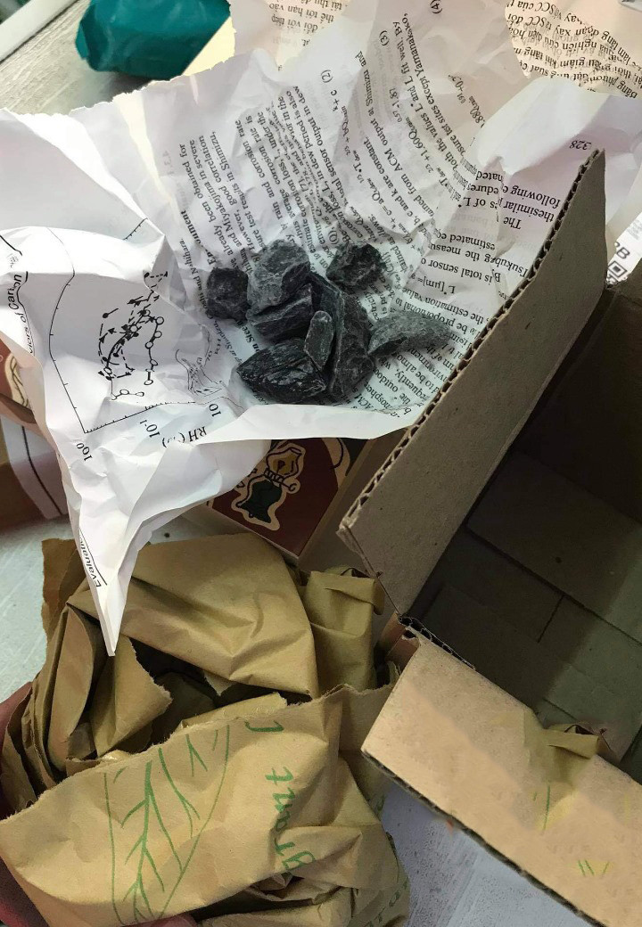 San sale: Hang giam gia 1.000 dong phi ship 1,9 trieu-Hinh-5