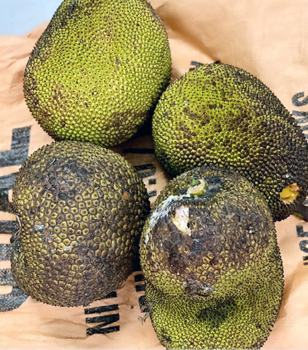 Cuoi tuan tim mua mit que, 