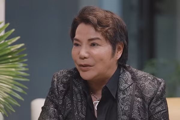 Nghe si Linh Tam U60, 2 doi vo, song tha huong 15 nam