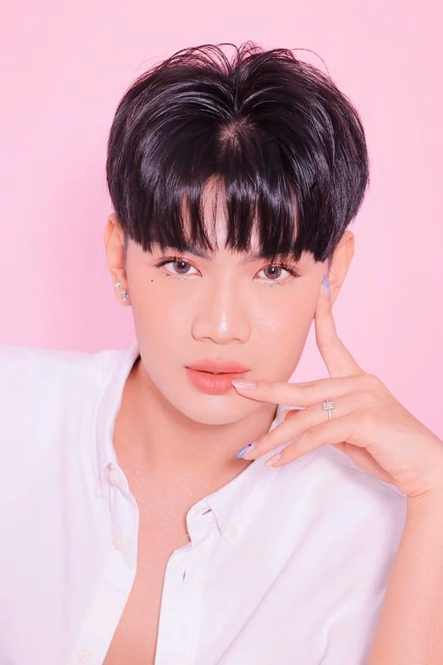 Ban trai 5 nam van khong dong y de Dao Ba Loc cong khai danh tinh