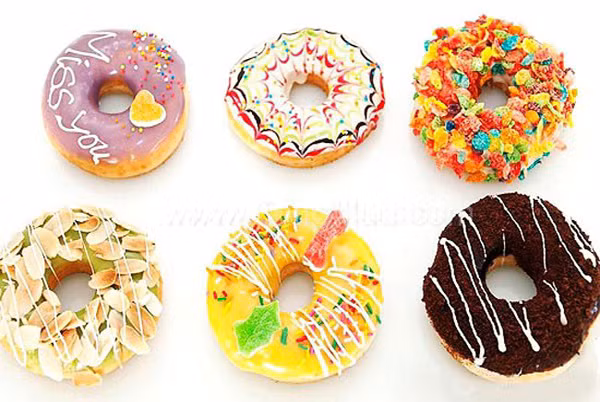 Bánh Donus tráng mứt. Loại mứt nướng trong bánh này sẽ làm tăng cao sự lo lắng, làm chậm quá trình tiêu hóa của tất cả những lượng đường, do đó làm tăng hormone cortisol (Loại hooc môn được tiết ra khi con người sợ hãi, căng thẳng).