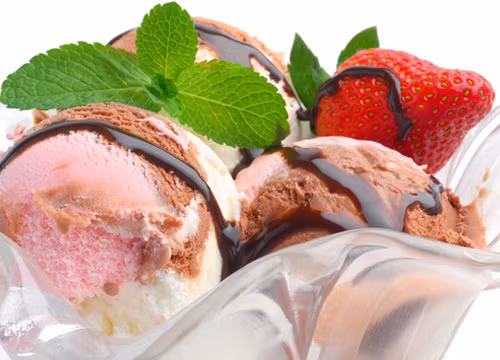 Thay thế bơ hoặc sữa trong khi làm kem.