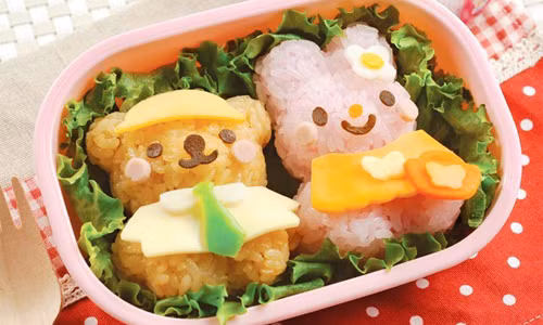 Hai chú gấu thân thiện...