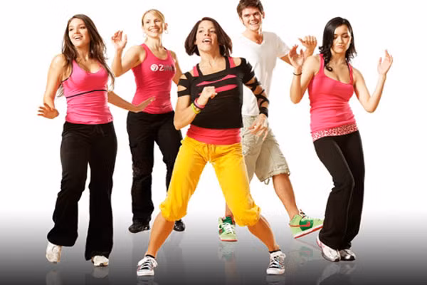 2. Mùa thu là mùa tuyệt vời để bạn học thêm những môn thể thao mới. Theo các chuyên gia khoa học, vào thu là thời điểm hoàn hảo để hoàn thiện các kỹ năng thể chất, do mùa này, cơ thể bạn sẽ tiêu tốn calo ít hơn bình thường. Điều mà mùa hè bạn không bao giờ có được.