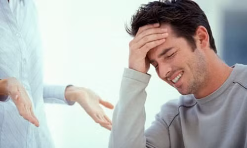 Phụ nữ ngoại tình thường chủ động đề nghị ly hôn. Đàn ông ngoại tình thì thường bị động trong vấn đề ly hôn.