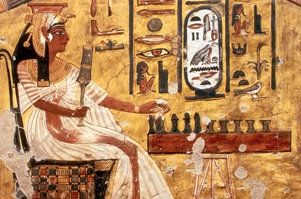 Tuy vậy, ngày nay các nhà khoa học tìm ra rằng, sử dụng nhiều ceruse có thể gây ra chứng rụng tóc và tê liệt cơ bắp bởi lượng chì có trong ceruse quá nhiều.