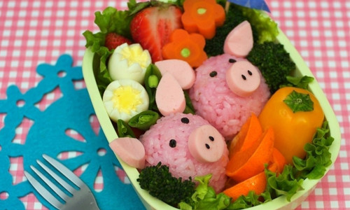 Hai bạn heo xinh xắn...