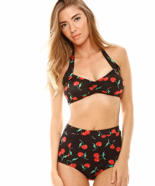 Áo tắm retro. Kiểu dáng đáy lưng cao mang đến vẻ đẹp dễ thương và kín đáo hơn cho phái đẹp, đồng thời che giấu được phần bụng dưới to của người mặc. Tuy nhiên, khi nhìn thấy phụ nữ mặc bộ bikini retro này, cánh mày râu đều liên tưởng đến những chiếc quần lót dành cho phụ nữ lớn tuổi, tồi tệ hơn là hình ảnh chiếc tã bỉm của trẻ con.