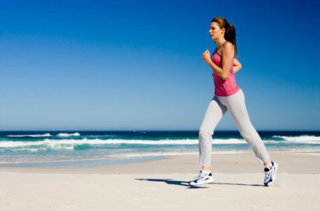 Vòng ba đầy đặn. Tuýp người này rất có ý chí và nhẫn nại. Họ có thể giữ được tài lộc, thậm chí người không biết giữ tiền cũng vẫn có những khoản tích lũy cho mình về sau. Ngược lại, vòng ba không đầy đặn là người dễ phải chịu cuộc sống bần hàn, vất vả.