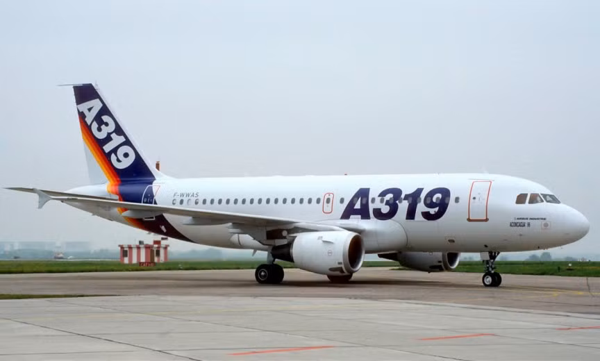 6. Airbus A319: Là dòng máy bay cá nhân đắt thứ 2 thế giới trong số các dòng Airbus với giá gần 81 triệu USD cho một chiếc tiêu chuẩn. Điểm đặc biệt của Airbus A319 là nội thất của máy bay được thiết kế tùy chỉnh theo ý của chủ nhân trong khi hầu hết các dòng máy bay khác đều thiết kế theo đúng quy chuẩn sẵn có.