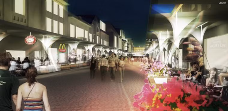 Tuy nhiên, sau nhiều năm, phố Tràng Tiền đã dần mất đi sự duyên dáng đó.