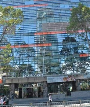 Hiện trường vụ cháy khách sạn 5 sao.