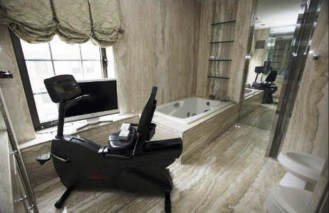 Các đồ nội thất đều được thiết kế sang trọng.