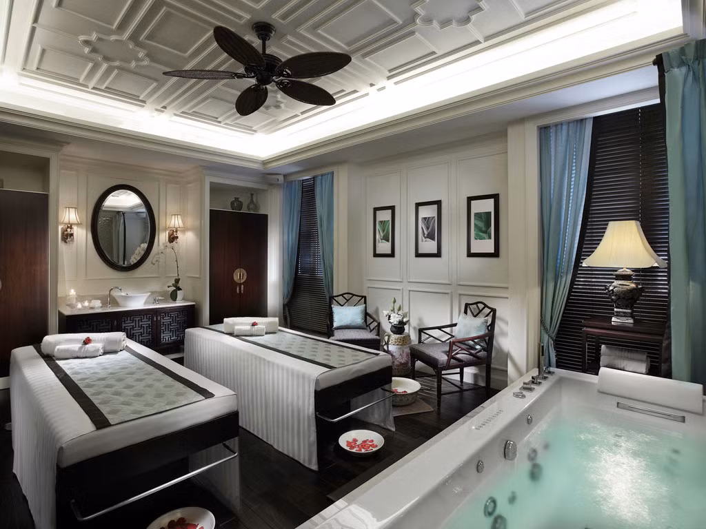 Khu spa thư thái, sang trọng.