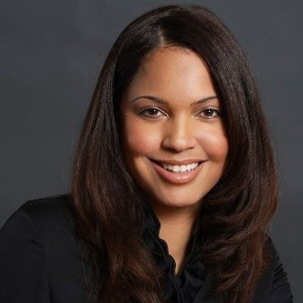 8. Danielle Lee, Phó giám đốc tiếp thị thương mại tại Vevo. Đầu năm nay, Vevo, công ty video âm nhạc cao cấp, công bố hợp tác với Mirriad, một công ty chuyên về quảng cáo video tự nhiên. Thỏa thuận này cho phép Vevo cung cấp các quảng cáo video âm nhạc trên máy tính để bàn, điện thoại di động và máy tính bảng. Gia nhập Vevo, Lee kiếm cho công ty khoảng 350 triệu USD doanh thu trong năm nay.