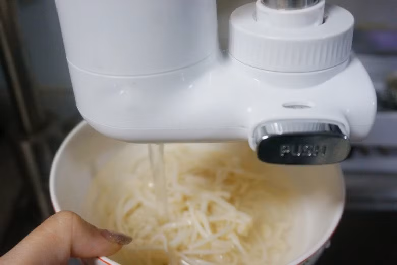 Loai rau re tien lai sieu bo duong, dung luoc hay xao-Hinh-2