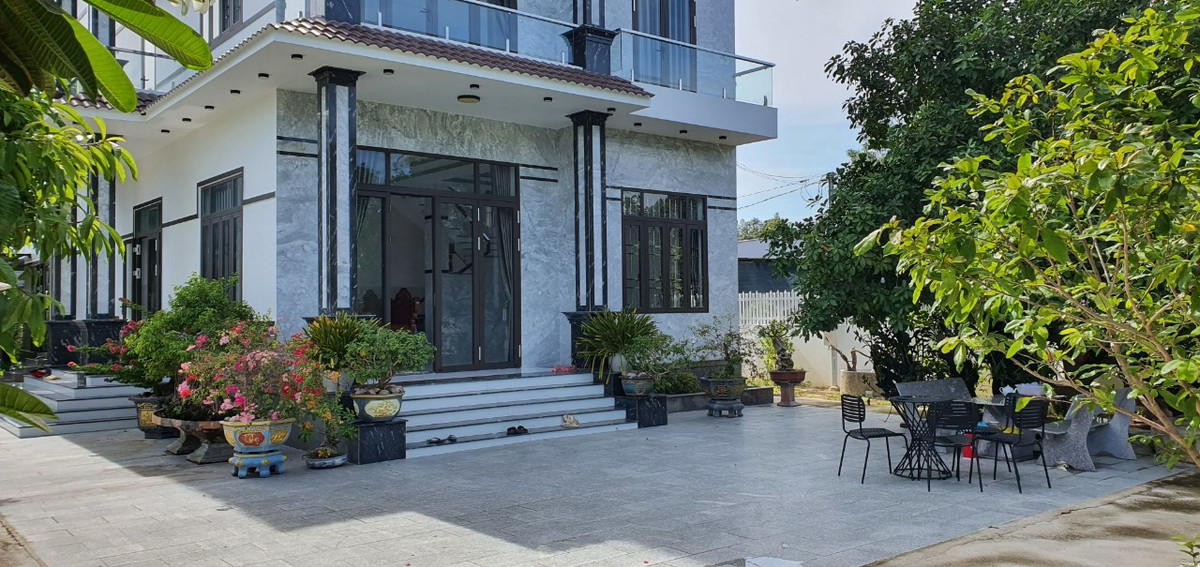 Trong tao Thai Lan nhin dau cung thay trai, vuon dep nhu phim-Hinh-10