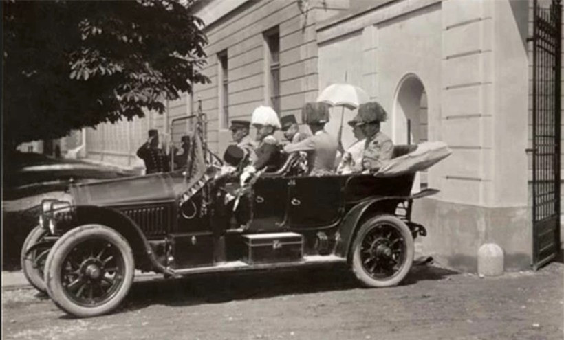 Xe đi nhầm đường gây ra Chiến tranh Thế giới thứ nhất? - Hình 2 Xe di nham duong gay ra Chien tranh The gioi thu nhat?-Hinh-2