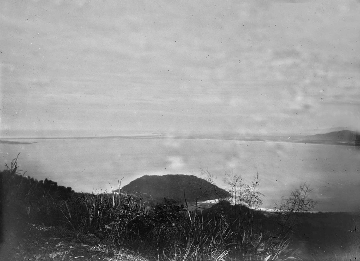 Vịnh Đà Nẵng, nhìn từ đoạn đường đến đèo Hải Vân.