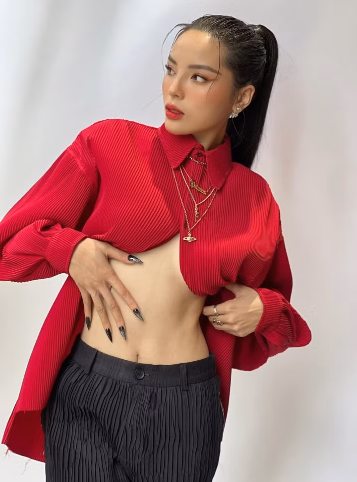 Phong cach an mac ngay cang goi cam cua Hoa hau Ky Duyen