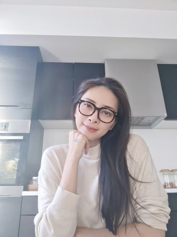 Ngo Thanh Van du hon 40 tuoi van chua tung lep ve my nhan Vbiz nao-Hinh-7