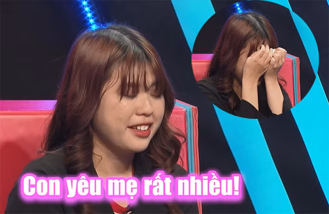 “Lúc em chọn từ bỏ bạn trai, em đã nhớ tới mẹ của em vì mẹ đã một mình nuôi em khôn lớn. Em muốn gửi lời này tới mẹ: “Con cảm ơn mẹ! Con lúc nào cũng cãi lời mẹ, con thật sự hiểu là con sai rồi nhưng mẹ luôn tha thứ cho con. Con nhất định sẽ nên người và không như vậy nữa. Con cảm ơn mẹ vì mẹ đã chấp nhận không đi bước nữa để nuôi con và giờ con trở thành người mà con ước mơ. Con cảm thấy biết ơn mẹ, con yêu mẹ rất nhiều!”., cô gái trẻ rớt nước mắt tâm sự.