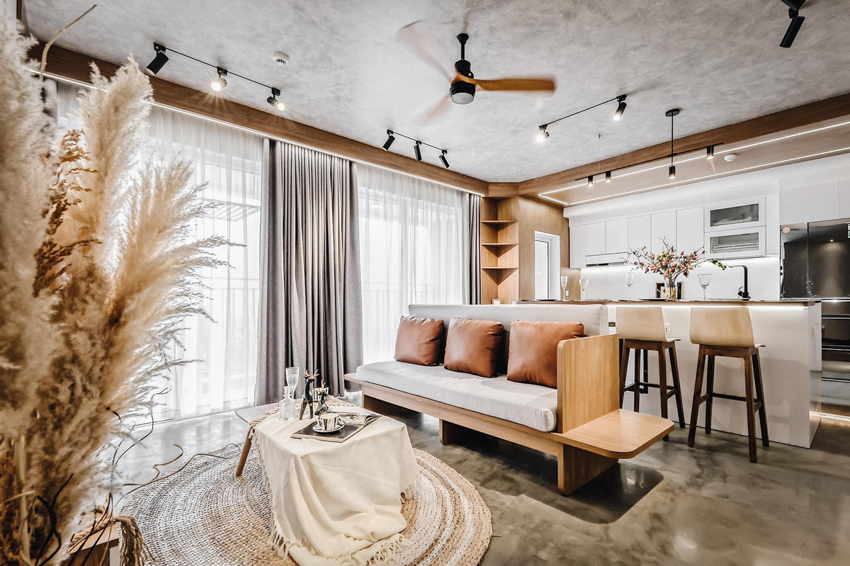 Ben trong can ho be-tong mai co ca khong gian vui choi cho thu cung