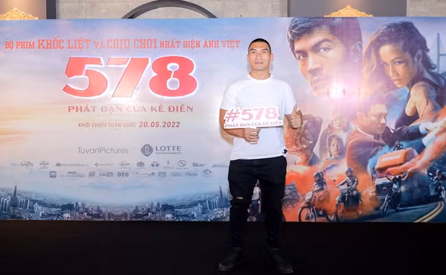 The Rock Viet Nam: Dong phim “578” vat va hon ca thi dau vat-Hinh-2