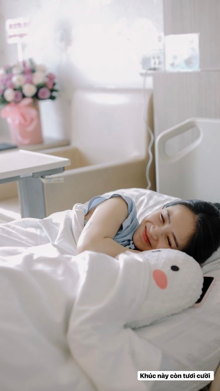 Con gai Minh Nhua ha sinh nhoc ty thu 2: Hanh phuc va nuoc mat-Hinh-5