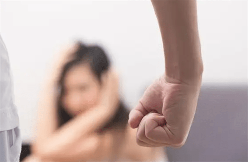 Bị mẹ chồng dạy dỗ bằng cái tát, nàng dâu hành xử bất ngờ ảnh 2