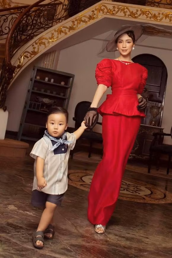 Hau thua nhan tan vo, dan mang xot xa vet ran cua Hoa Minzy-Hinh-6