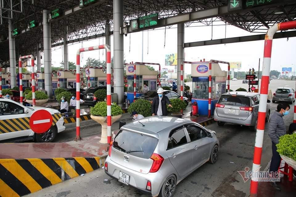 Loi ra cao toc Phap Van - Cau Gie un tac hon 2km chieu mung 4 Tet-Hinh-12