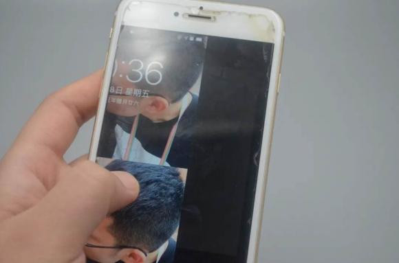 Neu dien thoai di dong cua ban co den pin, hay kham pha bi mat-Hinh-4