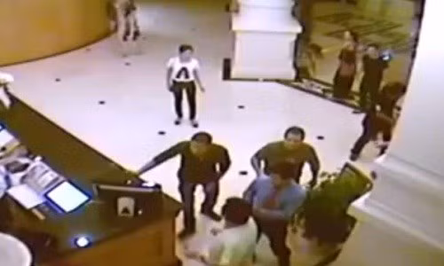 Vụ ẩu đả khiến anh Nguyễn Hoài Nam, Giám đốc một công ty văn phòng phẩm ở Hải Phòng và ông Raymond Liew, quốc tịch Malaysia, bị thương phải nhập viện. Điều đáng chú ý là bà Trần Thị Hoàng Mai, Phó giám đốc Sở Văn hóa, Thể thao và Du lịch TP Hải Phòng là một trong 2 người phụ nữ trong nhóm 6 người ẩu đả với nhóm anh Nam.