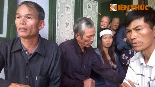 Gia đình anh Sửu trần tình lý do mang quan tài diễu phố.