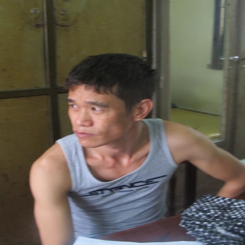 Đối tượng Nhật “khùng” tại cơ quan công an.