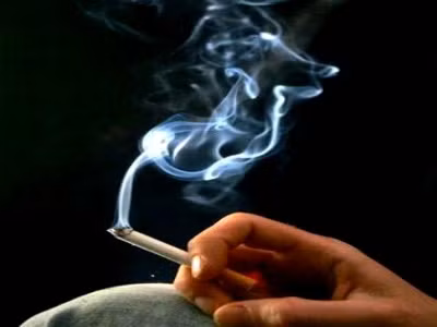 Người Việt chi 22.000 tỷ đồng mỗi năm mua thuốc lá, một con số đáng kinh ngạc.