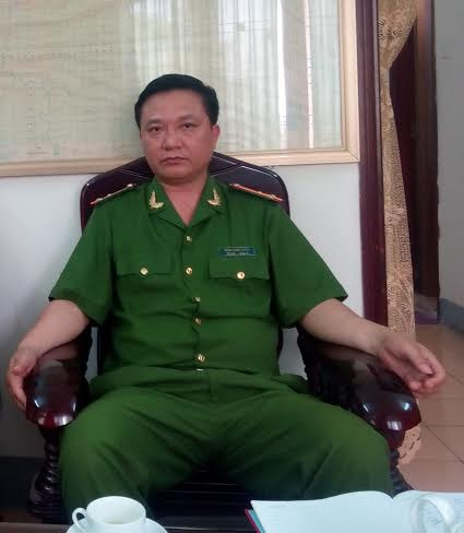 Thượng tá Đoàn Thanh Tuyên – Trưởng công an huyện Quảng Ninh trao đổi với phóng viên.