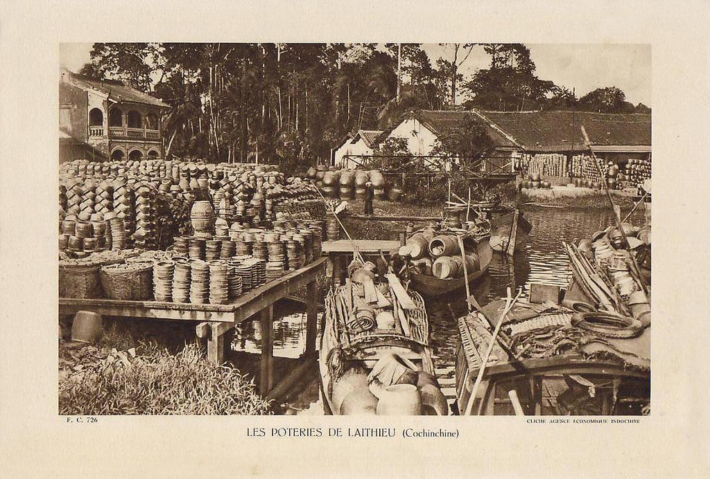 Bến sông tại làng nghề gốm ở Lái Thiêu. Ảnh tư liệu.