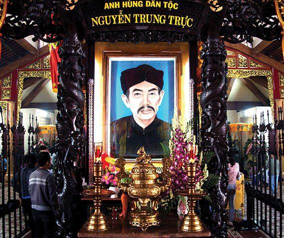 Nguyễn Trung Trực quê ở thôn Vĩnh Hội, xã Cát Hải, huyện Phù Cát, tỉnh Bình Định ngày nay. Ông nội Nguyễn Trung Trực chuyển vào vùng đất Nam Bộ sinh sống.