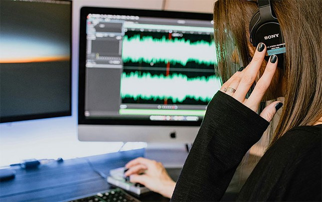 Dien thoai co dau hieu quen thuoc nay, coi chung dang bi theo doi-Hinh-2