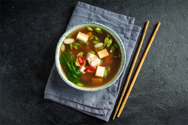 Che do an giup co the manh mai va song lau nhu nguoi Nhat