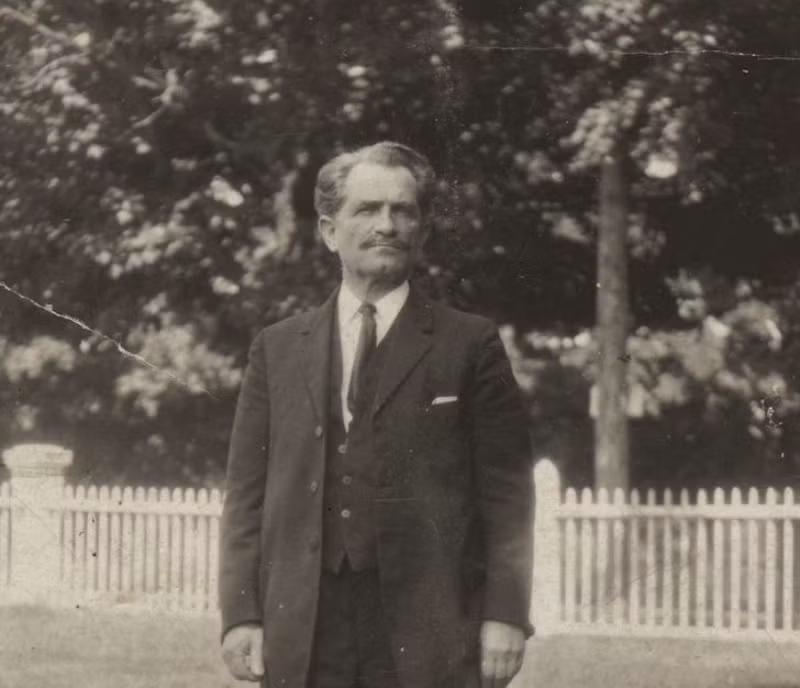 Cuộc đời bất hạnh của người đàn ông có chỉ số IQ cao nhất thế giới ảnh 2