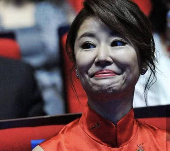 Lam Tam Nhu gay tranh cai vi nhan sac troi sut-Hinh-3