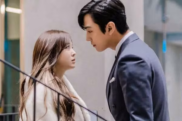 Me chong tu y xong vao phong hai vo chong, hon nhan tan vo-Hinh-2