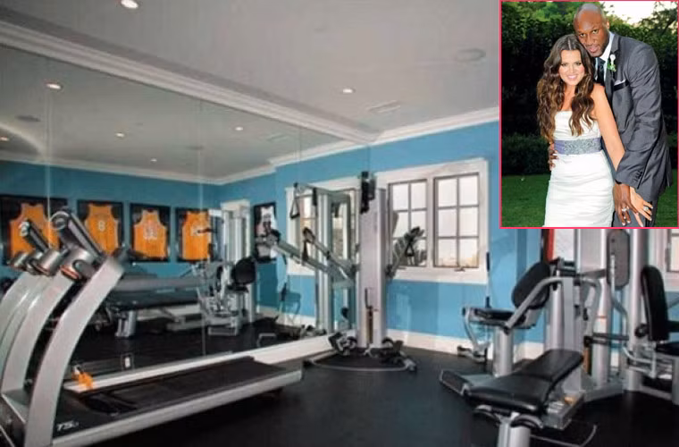 Trong ngôi nhà của ngôi sao truyền hình thực tế Khloe Kardashian và chồng cũ Lamar Odom, có một phòng tập với đầy đủ máy móc để cô giữ form dáng vốn khá đồ sộ của mình.